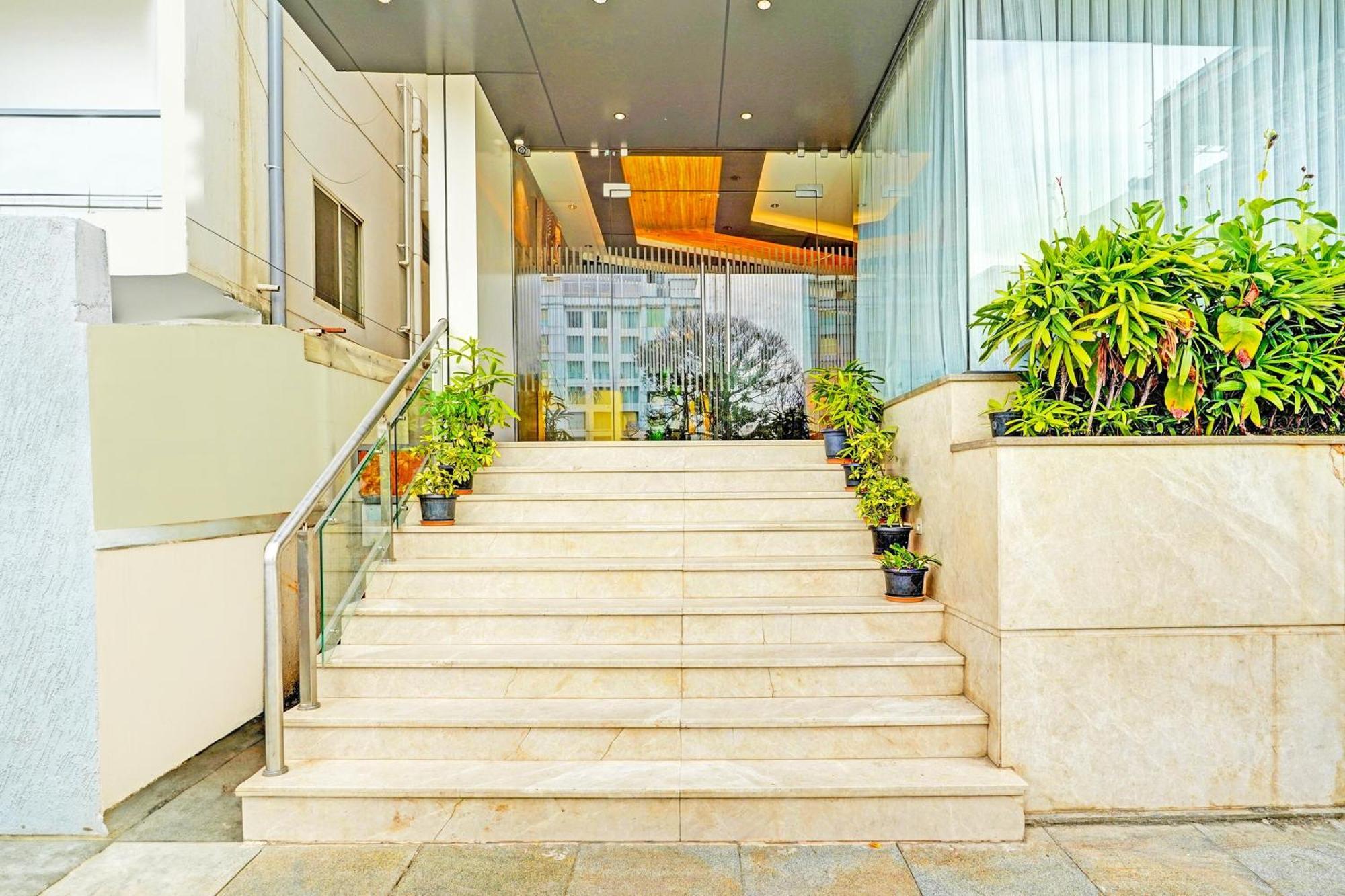 Super Townhouse Indiranagar Hotel Bengaluru Kültér fotó